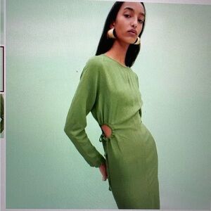 NWOT Zara Green Linen Blend Long Sleeve Side Cut Out Dress